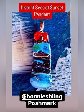 Bonnie’s Bling One of a Kind Fused Glass Jewelry and Accessories to Wear.